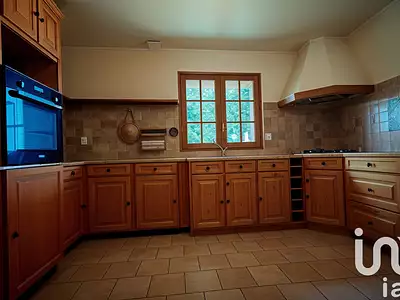 Maison, 196 m²