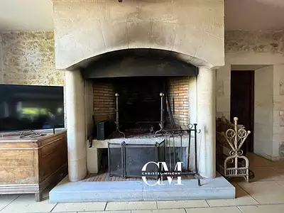 Maison, 585 m²
