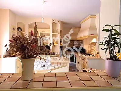 Maison, 183 m²