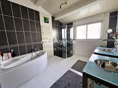 Maison, 189 m²