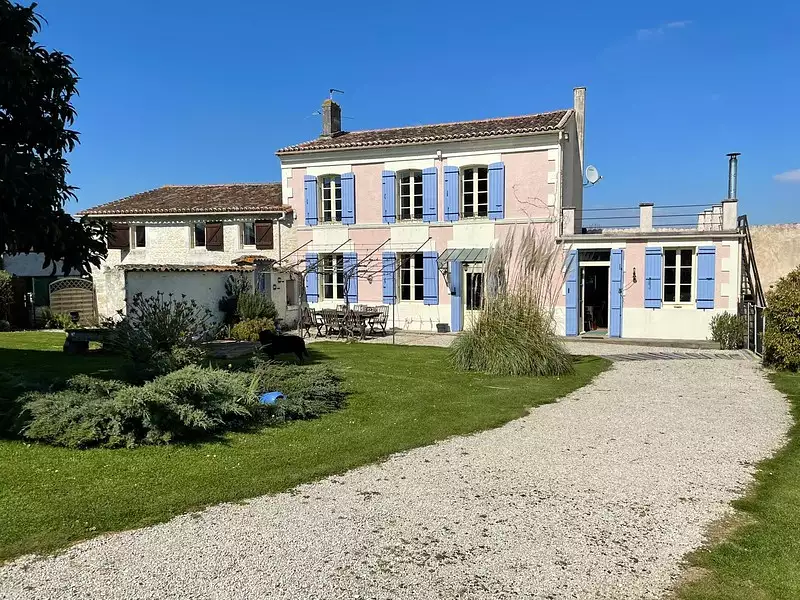 Maison, 280 m²