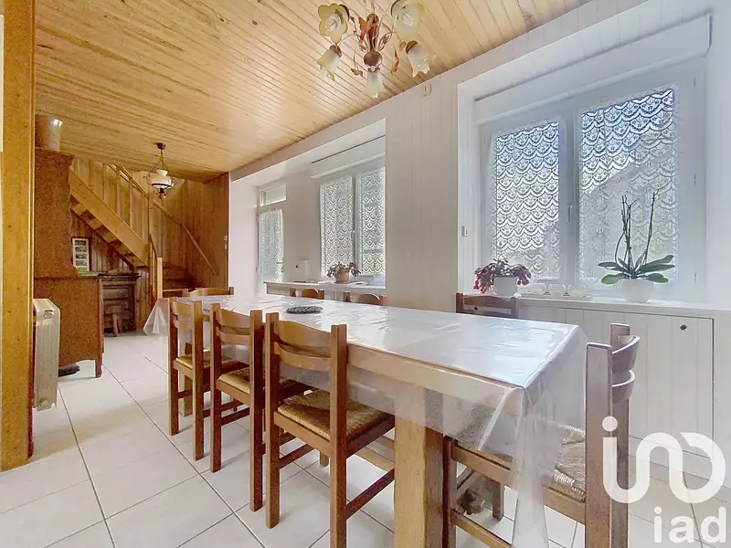 Maison, 98 m²