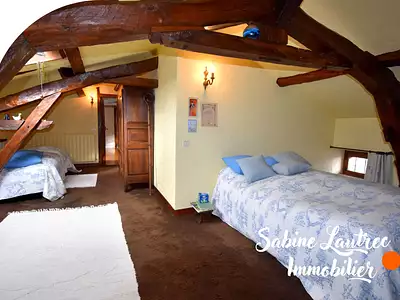 Maison, 232,54 m²