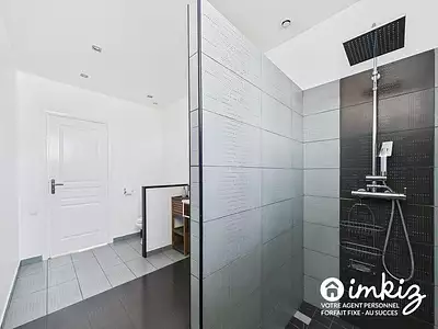 Maison, 137 m²