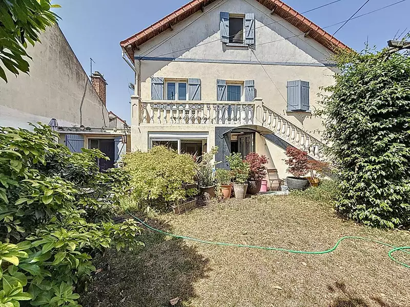 Maison, 120 m²