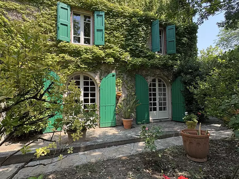 Maison, 280 m²