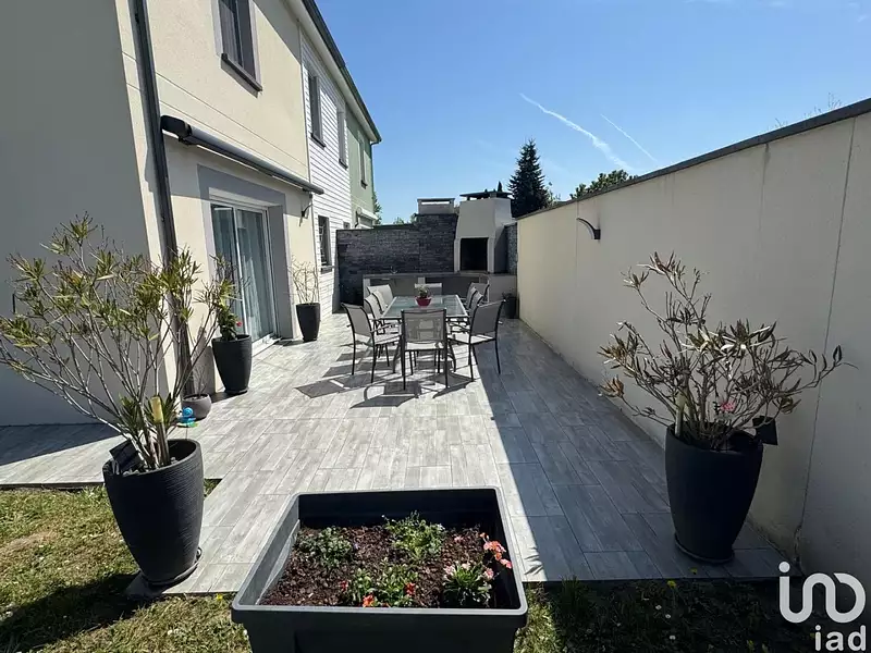 Maison, 99 m²