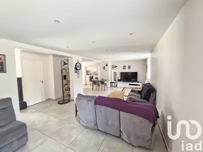 Maison, 218 m²