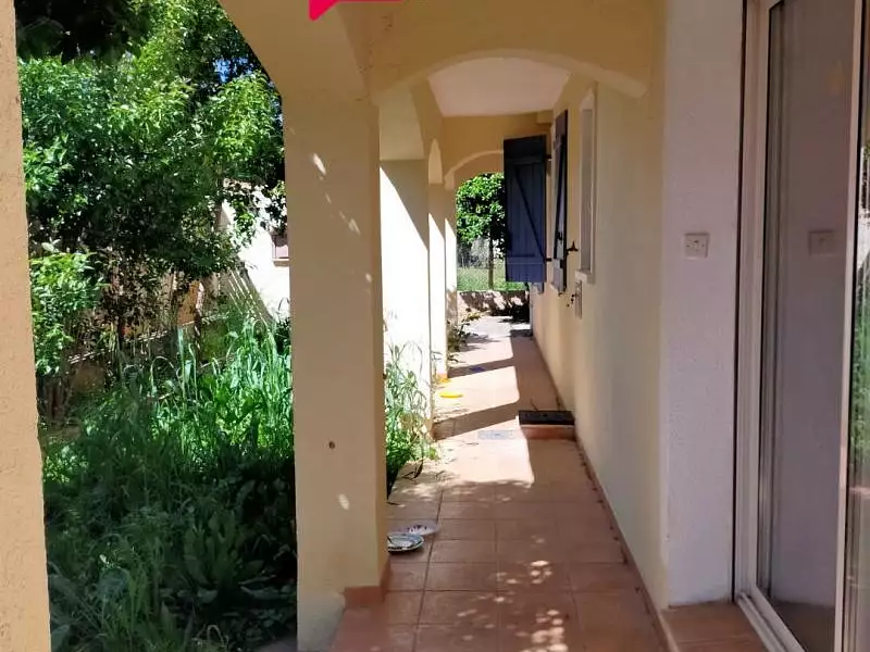 Maison, 180 m²