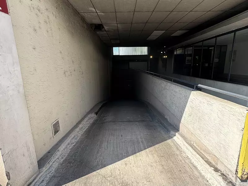 Parking, 12 m²