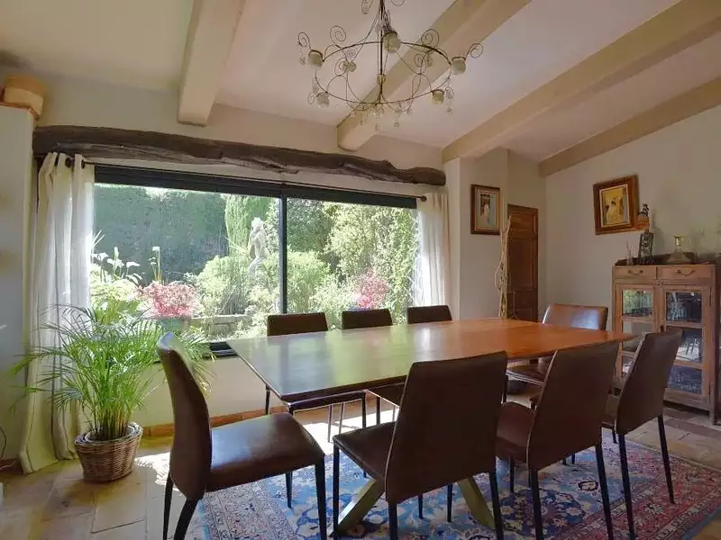 Maison, 160 m²