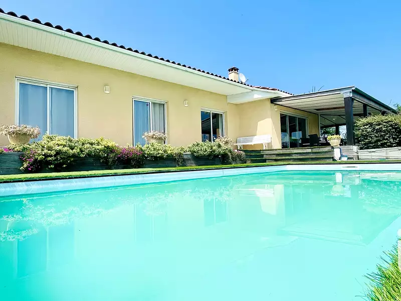 Maison, 140 m²