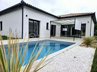 Maison, 137 m²