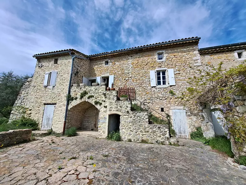 Maison, 190 m²