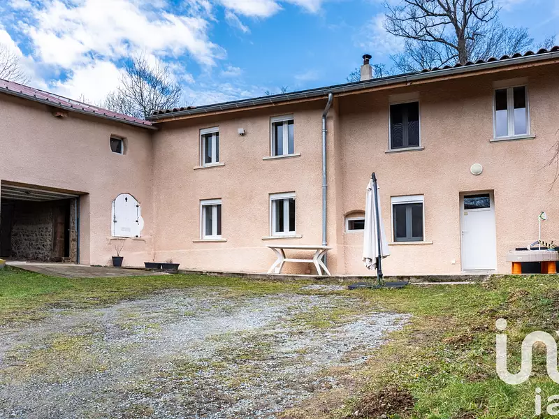 Maison, 176 m²