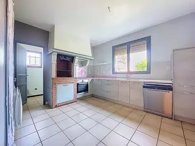 Maison, 186 m²