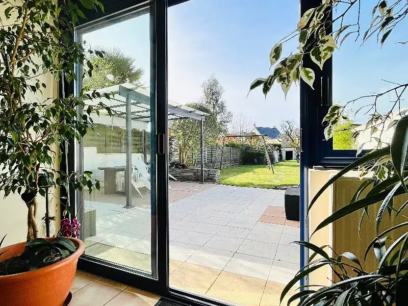 Maison, 99 m²