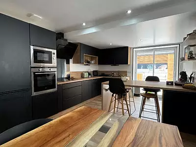 Maison, 160 m²