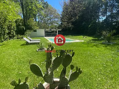 Maison, 400 m²