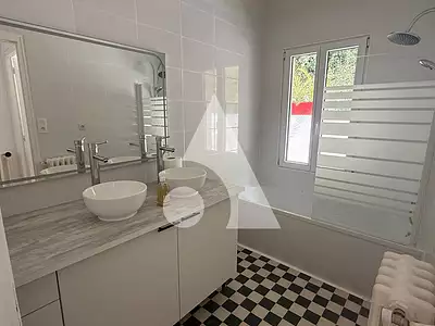 Maison, 122 m²