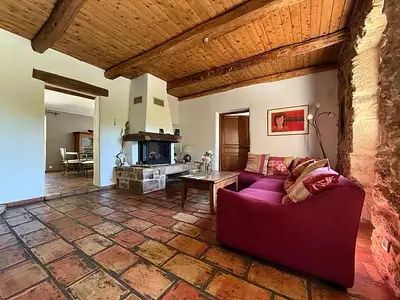 Maison, 245 m²