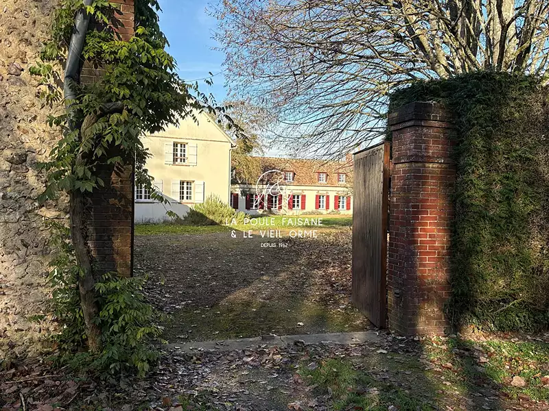 Maison, 400 m²