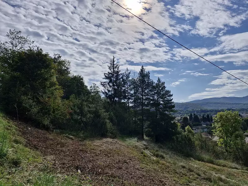 Terrain, 539 m²