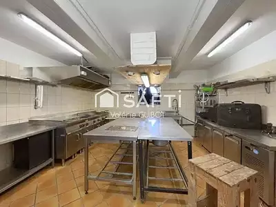Maison, 200 m²