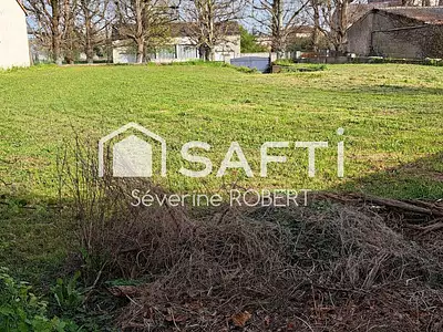 Terrain, 908 m²