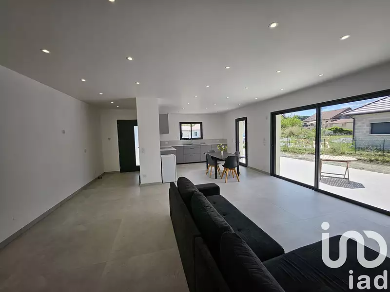 Maison, 106 m²