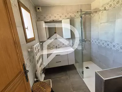 Maison, 153 m²