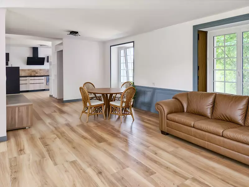 Maison, 179 m²