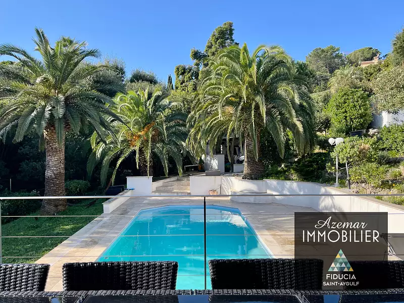 Maison, 310 m²