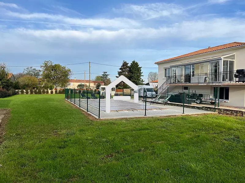 Maison, 180 m²