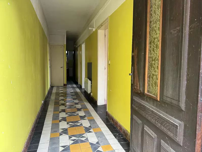 Immeuble, 266 m²