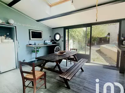 Maison, 235 m²