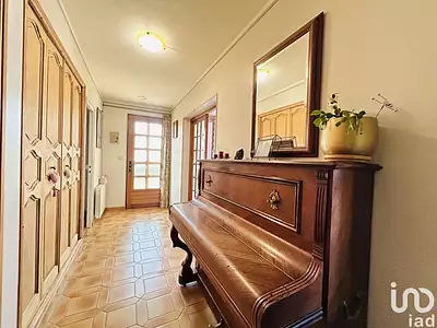 Maison, 185 m²
