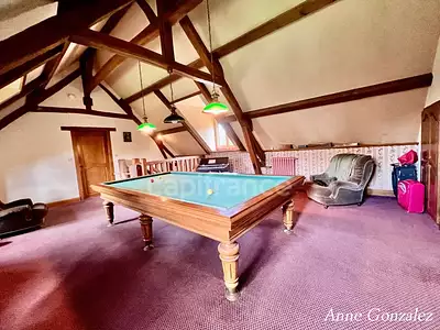 Maison, 220 m²