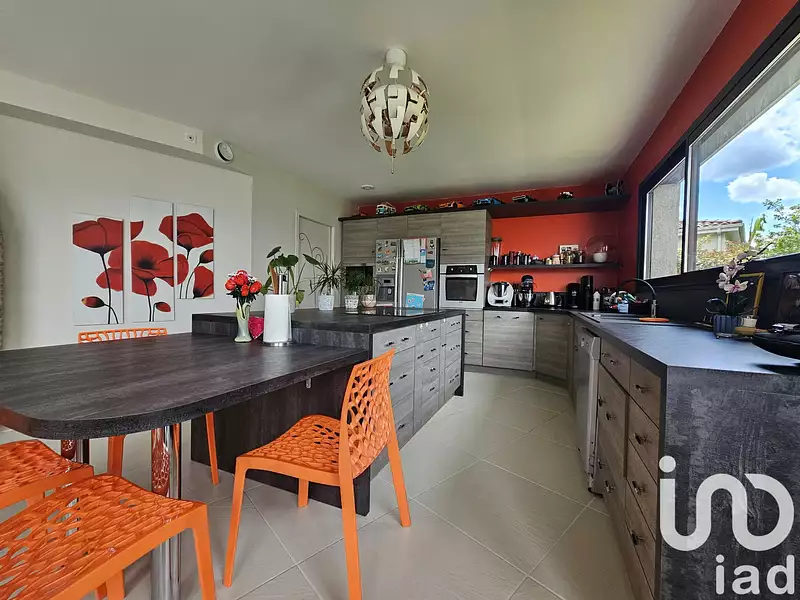 Maison, 177 m²