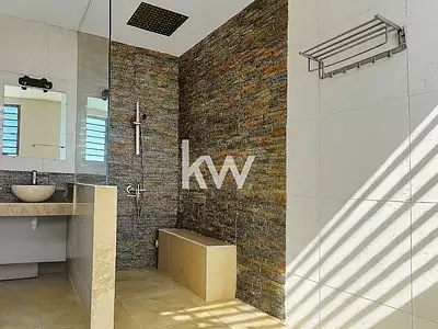 Maison, 389 m²