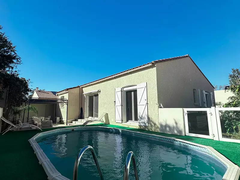 Maison, 102 m²
