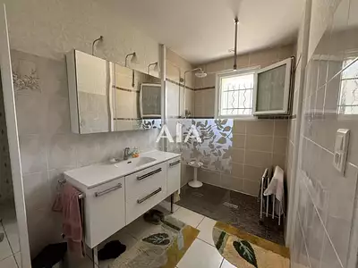 Maison, 155 m²