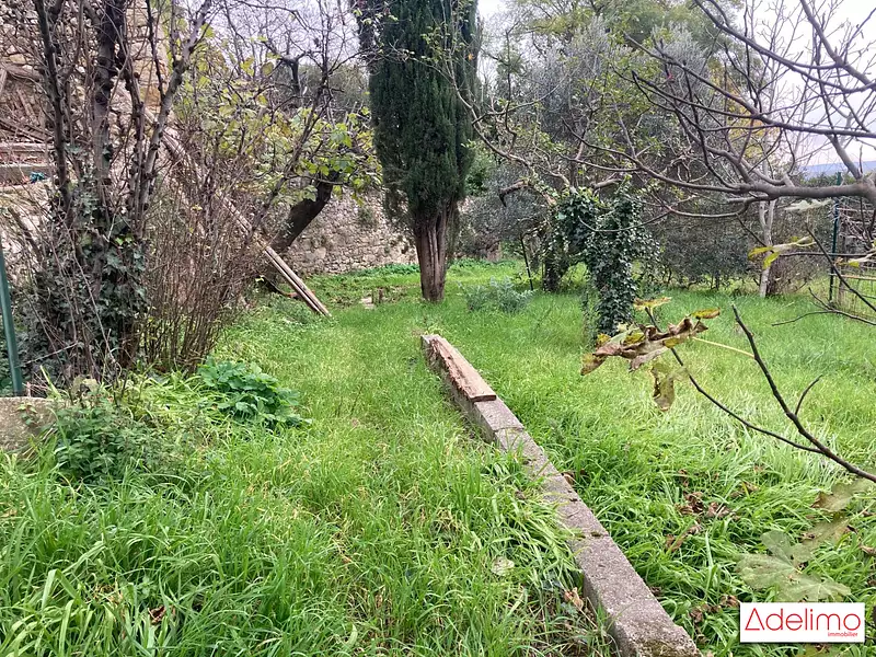 Terrain, 722 m²