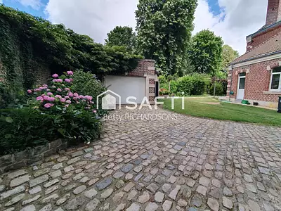 Maison, 232 m²