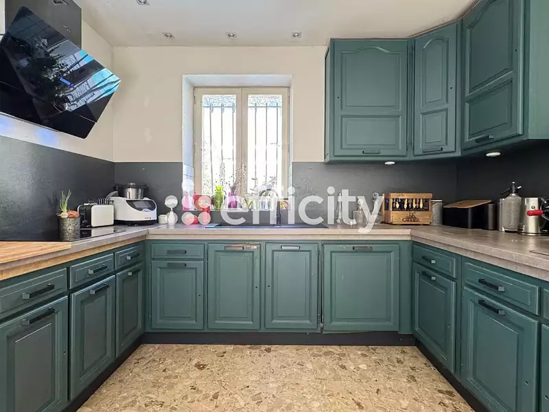 Maison, 450 m²