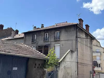 Immeuble, 297 m²