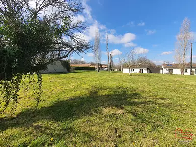Terrain, 905 m²
