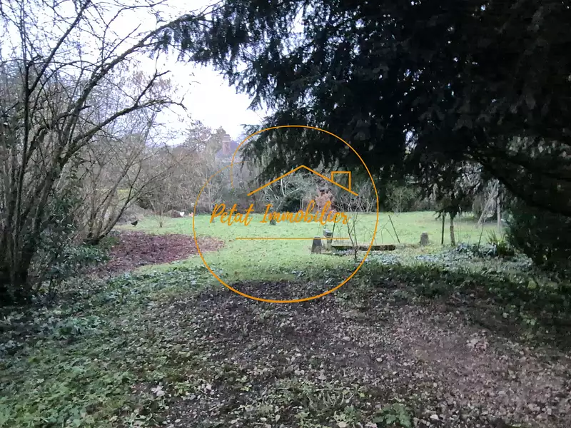 Terrain, 673 m²