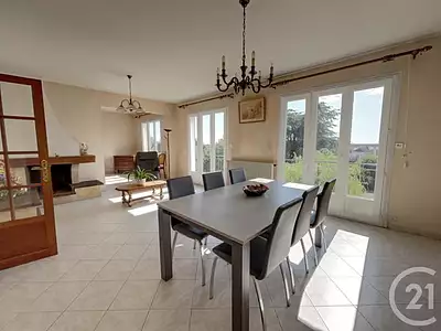 Maison, 166 m²