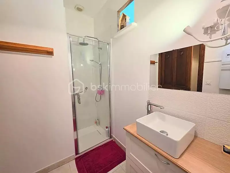 Maison, 387 m²